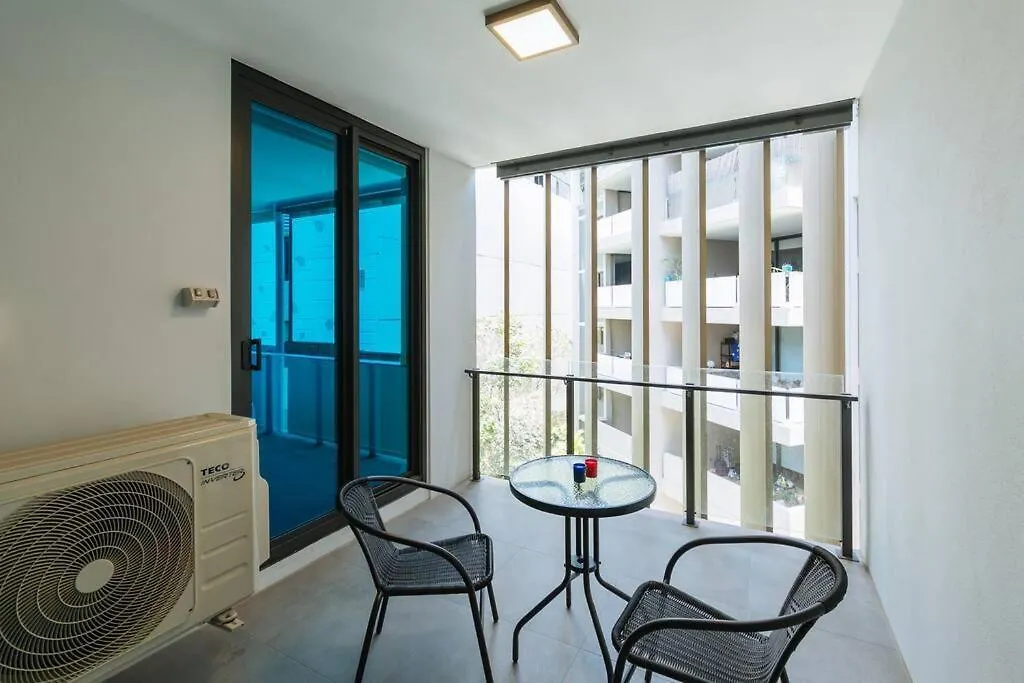 South Brisbane Epicentre - 1 Bedroom Apartment 0*,